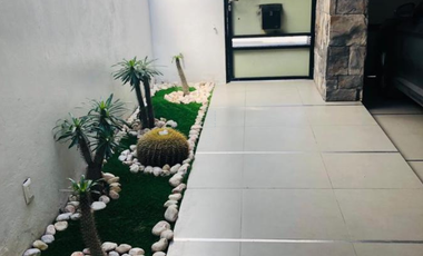 Casa en Venta, Col. Las Reynas