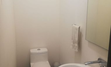 SE RENTA departamento amueblado en Torre Nymphe