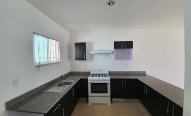 Casa en Venta en Playa del Carmen, Residencial Marsella: Comodidad, Seguridad y Ubicación Privilegiada