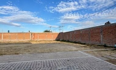 TERRENO EN VENTA EN PASEOS DE LORETTA