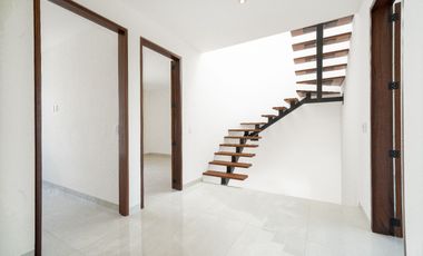 Exclusiva Casa Nueva con Vistas Panorámicas de la Bahía desde el Rooftop
