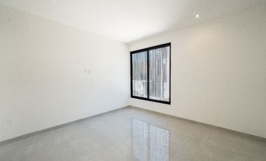 Exclusiva Casa Nueva con Vistas Panorámicas de la Bahía desde el Rooftop