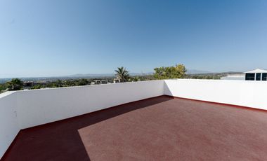 Exclusiva Casa Nueva con Vistas Panorámicas de la Bahía desde el Rooftop