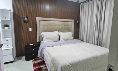 ALQUILO Amoblado Apto frente CLINICA  Ardila lule por DIAS