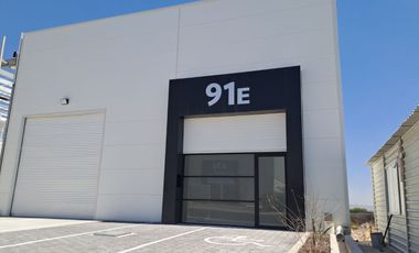 Bodega en Venta en parque industrial sobre Paseo Centenario cerca de zakia