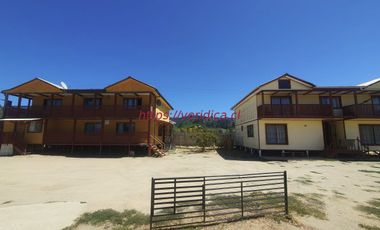 GRAN OPORTUNIDAD ! 2 Casonas en terreno de app 1.500m2 $190.000.000