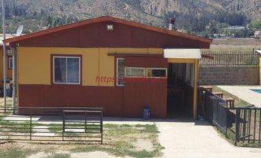 GRAN OPORTUNIDAD ! 2 Casonas en terreno de app 1.500m2 $190.000.000