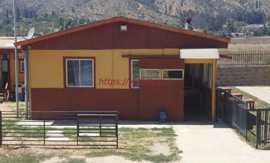 GRAN OPORTUNIDAD ! 2 Casonas en terreno de app 1.500m2 $190.000.000