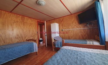 GRAN OPORTUNIDAD ! 2 Casonas en terreno de app 1.500m2 $190.000.000