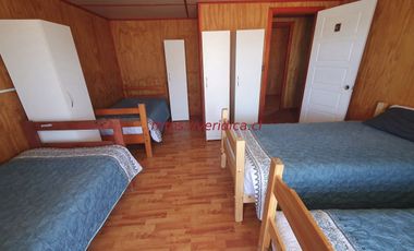 GRAN OPORTUNIDAD ! 2 Casonas en terreno de app 1.500m2 $190.000.000