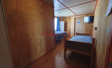 GRAN OPORTUNIDAD ! 2 Casonas en terreno de app 1.500m2 $190.000.000