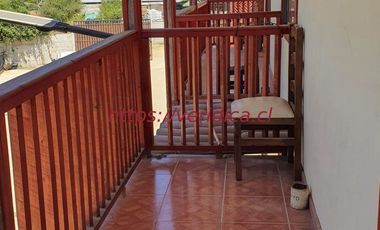 GRAN OPORTUNIDAD ! 2 Casonas en terreno de app 1.500m2 $190.000.000