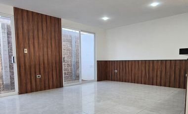 Casa en venta en zona Cuautlancingo, Coronango, Planta VW, Parque industrial FINSA.