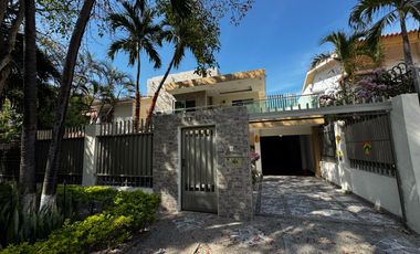 Se vende Casa en barrio   - Altos de Riomar - Barranquilla