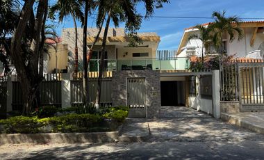 Se vende Casa en barrio   - Altos de Riomar - Barranquilla