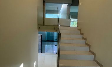 HERMOSA CASA EN VENTA EN CANTERAS DE SAN AGUSTIN