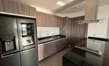 Exclusivo Penthouse en Torre Huz – San José del Puente