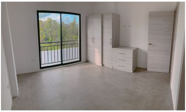 VENDO: COSTA SOL - 4 DORMITORIOS 1 EN P.B. CON BAÑOS COMPLETOS - COCINA - PATIO