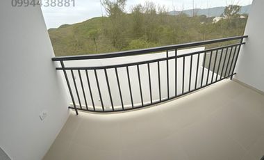 Alquilo Costa Sol por estrenar - 4 dormitorios 1 en planta baja con baños completos - cocina - patio. Guayaquil, Ecuador