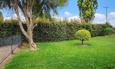 VENDO  CASA 1 PISO, EN  CONJUNTO VEREDA FAGUA SECTOR COLEGIO DE FAGUA , AREA DE CONSTRUCCION 300 METROS, LOTE  2076 METROS  5 HABITCIONES CADA UNO  CO