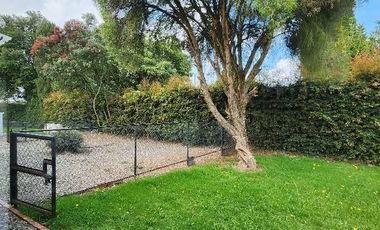 VENDO  CASA 1 PISO, EN  CONJUNTO VEREDA FAGUA SECTOR COLEGIO DE FAGUA , AREA DE CONSTRUCCION 300 METROS, LOTE  2076 METROS  5 HABITCIONES CADA UNO  CO