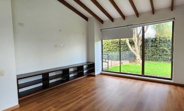 VENDO  CASA 1 PISO, EN  CONJUNTO VEREDA FAGUA SECTOR COLEGIO DE FAGUA , AREA DE CONSTRUCCION 300 METROS, LOTE  2076 METROS  5 HABITCIONES CADA UNO  CO