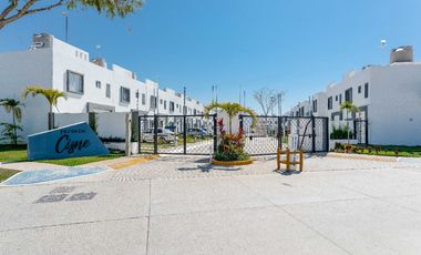 Casa en Coto Exclusivo con Amenidades y Seguridad