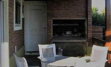 CASA EN ALQUILER TEMPORARIO (3 A 6 MESES)