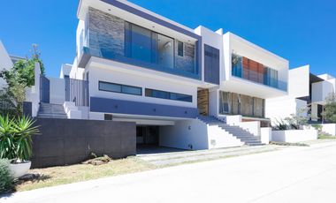 Residencia de Lujo en Venta Puertas las Lomas, Zapopan Andares Puerta de Hierro Av. Universidad
