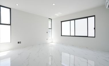 Residencia de Lujo en Venta Puertas las Lomas, Zapopan Andares Puerta de Hierro Av. Universidad
