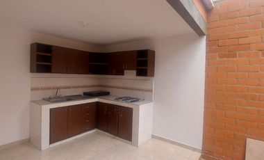 EN VENTA CASA EN CONJUNTO CERRDAO ENTREPINOS