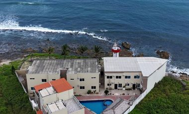 Ballenita - Punta Faro, amplio y moderno departamento frente al mar con balcón y dentro de condominio privado