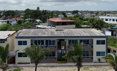 Ballenita - Punta Faro, amplio y moderno departamento frente al mar con balcón y dentro de condominio privado