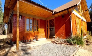 SE ARRIENDA GRAN PARCELA CON AMPLIA CASA EN ALGARROBO