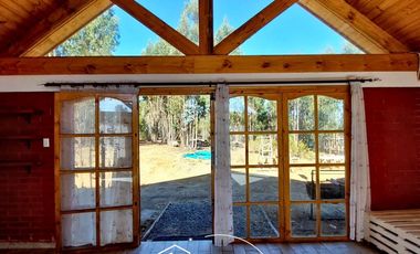 SE ARRIENDA GRAN PARCELA CON AMPLIA CASA EN ALGARROBO