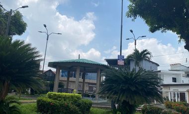 Se vende casa en La Alborada 12ava etapa a dos cuadras de la Av. Rodolfo Baquerizo Nazur