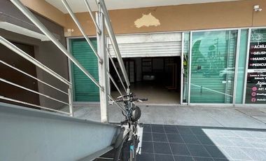 Local en plaza comercial en La Federal a Atlixco, cerca de Periférico