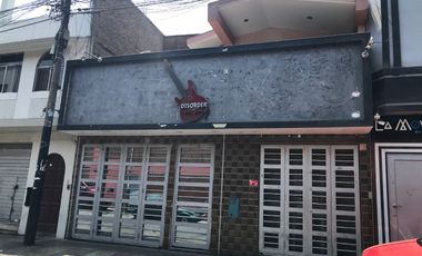 🚨EN VENTA CASA COMERCIAL EN PLENA ZONA DE ALTO COMERCIO A ESPALDAS DE MEGAPLAZA🚨