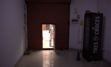 🚨EN VENTA CASA COMERCIAL EN PLENA ZONA DE ALTO COMERCIO A ESPALDAS DE MEGAPLAZA🚨