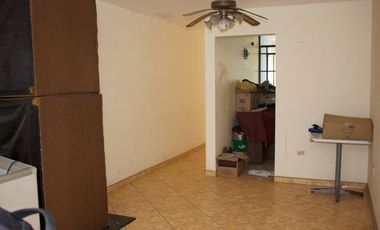 🚨EN VENTA CASA COMERCIAL EN PLENA ZONA DE ALTO COMERCIO A ESPALDAS DE MEGAPLAZA🚨
