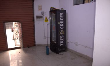 🚨EN VENTA CASA COMERCIAL EN PLENA ZONA DE ALTO COMERCIO A ESPALDAS DE MEGAPLAZA🚨