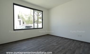 Casa de Lujo en Venta Colinas de Los Virreyes Residencial Zona Andares Puerta de Hierro Zapopan
