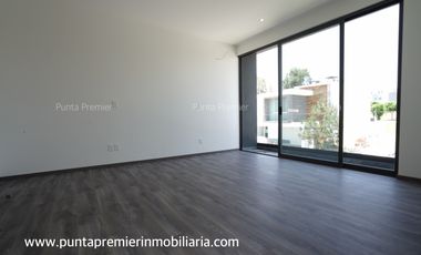 Casa de Lujo en Venta Colinas de Los Virreyes Residencial Zona Andares Puerta de Hierro Zapopan