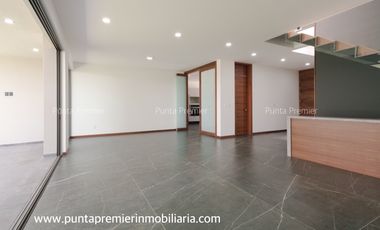 Casa de Lujo en Venta Colinas de Los Virreyes Residencial Zona Andares Puerta de Hierro Zapopan