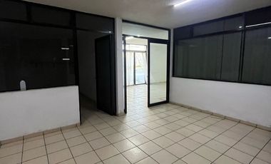 BODEGA EN RENTA UBICADA EN LAGOS DE MORELOS, JALISCO