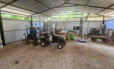 Venta parcela con Casas y plantación de arandanos