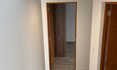 CASA EN RENTA EN EL CONDADO, CORREGIDORA