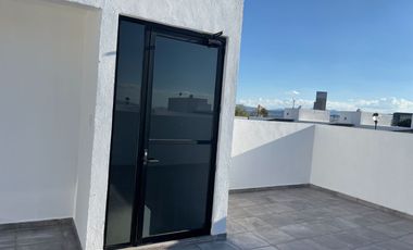 CASA EN RENTA EN EL CONDADO, CORREGIDORA