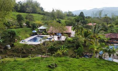VENDO HERMOSA FINCA EN SAN CARLOS ANTIOQUIA.