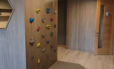 Departamento En Venta A Pasos Plaza Egaña, Casi Nuevo